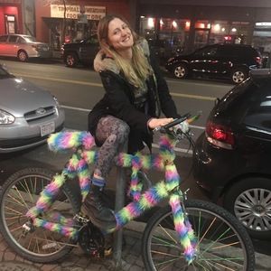 Meet your Posher, Valerie